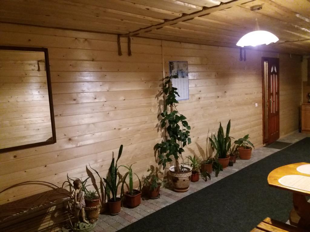 Bee House Hotel Bukovel Ngoại thất bức ảnh